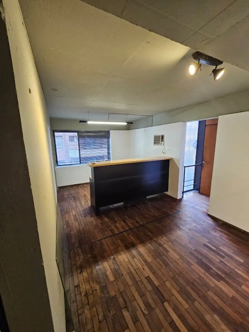 EXCELENTE DEPARTAMENTO EN ALQUILER APTO OFICINA O VIVIENDA