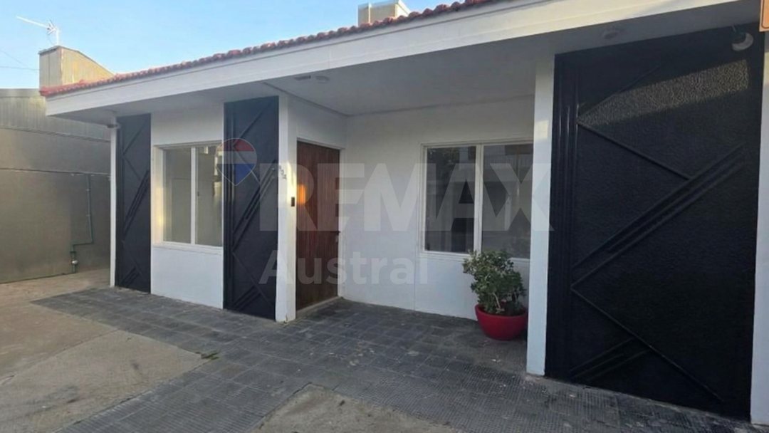 Casa 3 Dormitorios Quincho Barrio Roca
