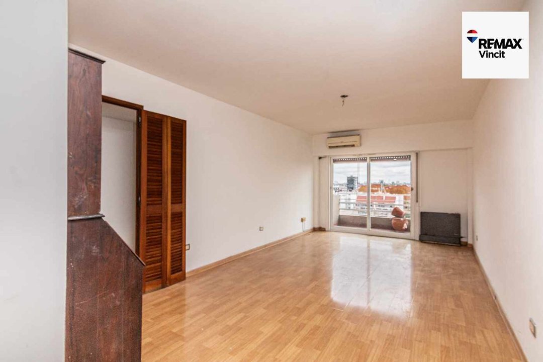 VENTA-4 AMBIENTES- COCHERA- BAULERA- DEVOTO