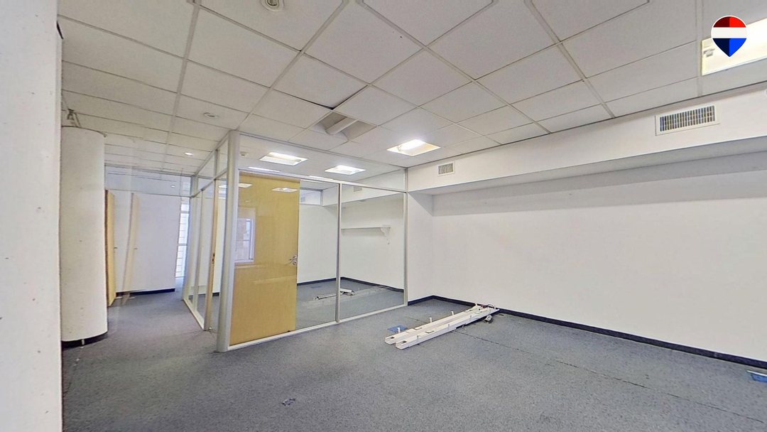 ALQUILER OFICINA 140MTS2 EN RETIRO PISO COMPLETO