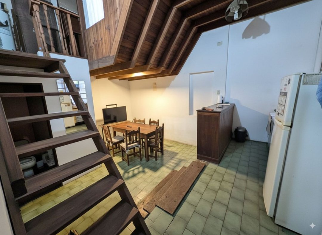 CASA EN VENTA EN LA PLATA REFACCIONAR