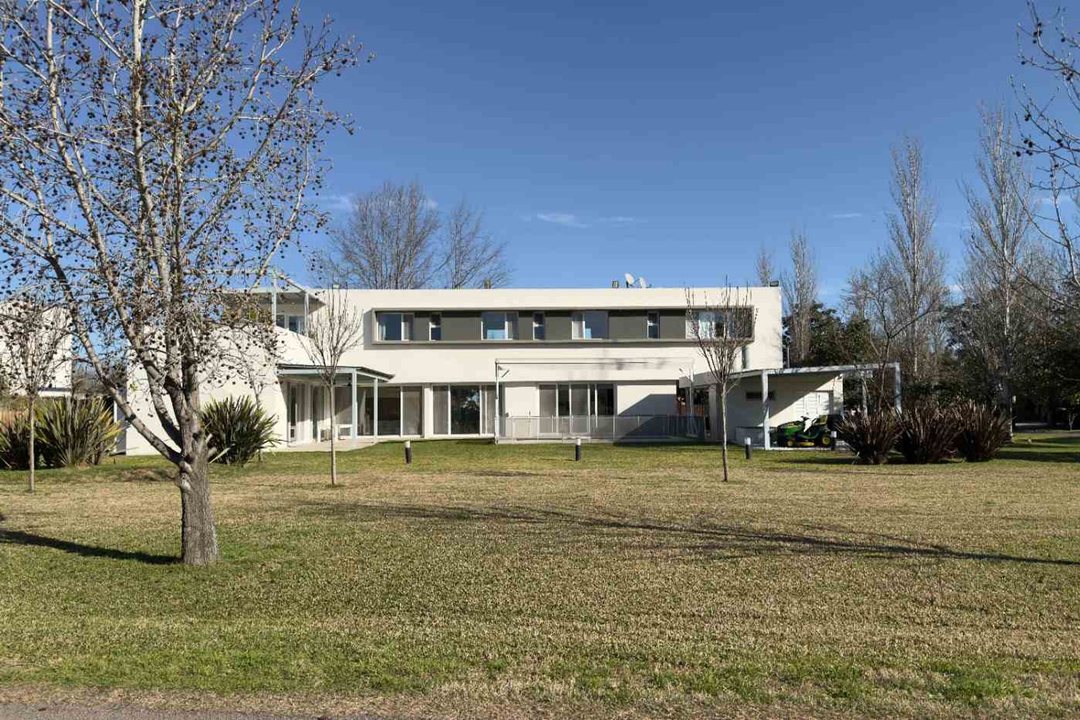 CASA EN ALQUILER LOS ALAMOS CLUB DE CAMPO