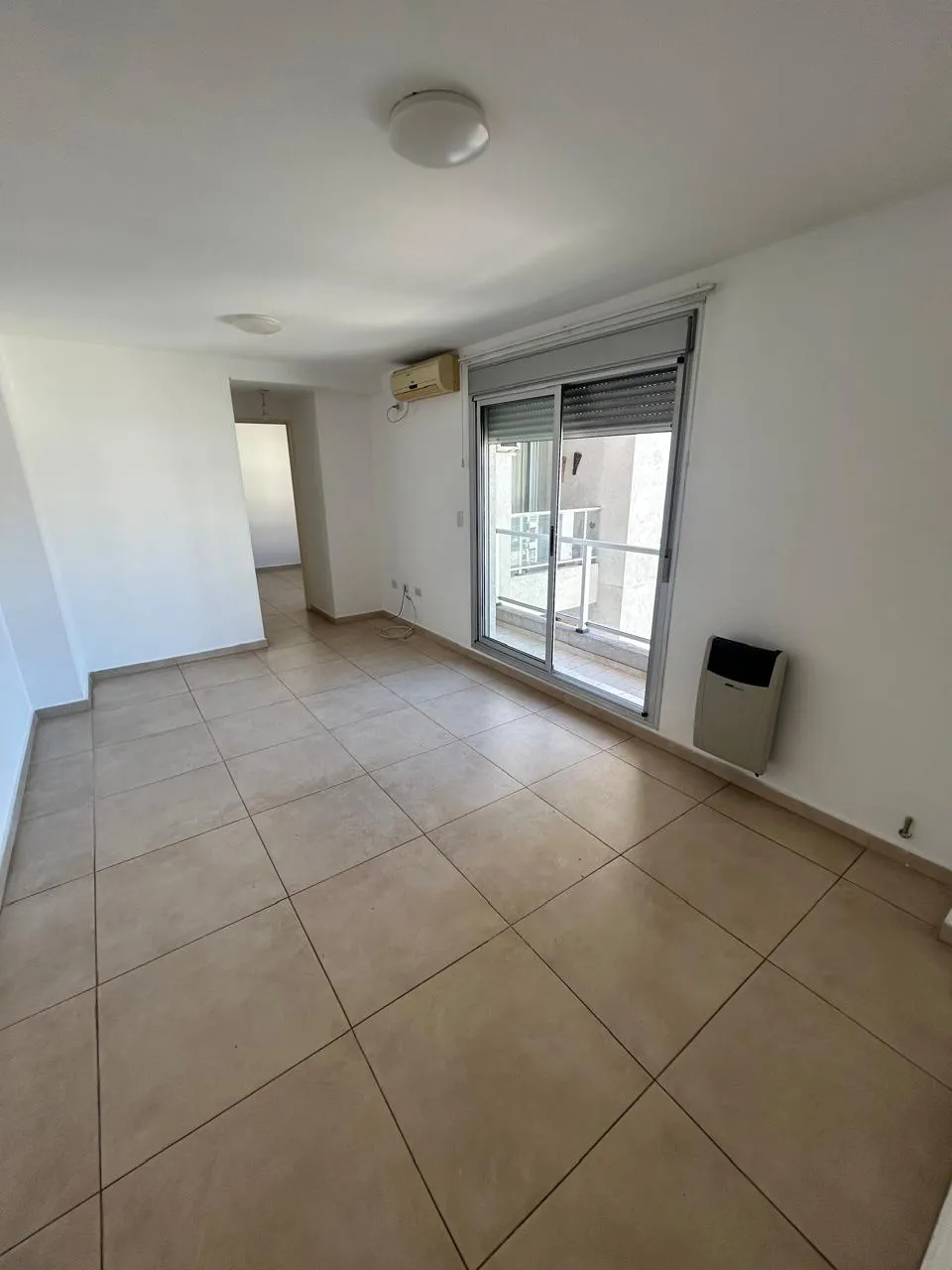 Luminoso y Amplio- Hermoso Dpto 1 Dormitorio!!