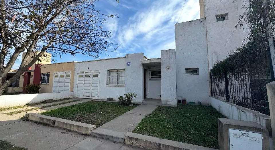 VENTA CASA PALMAS DE HORIZONTE  2 DORMITORIOS