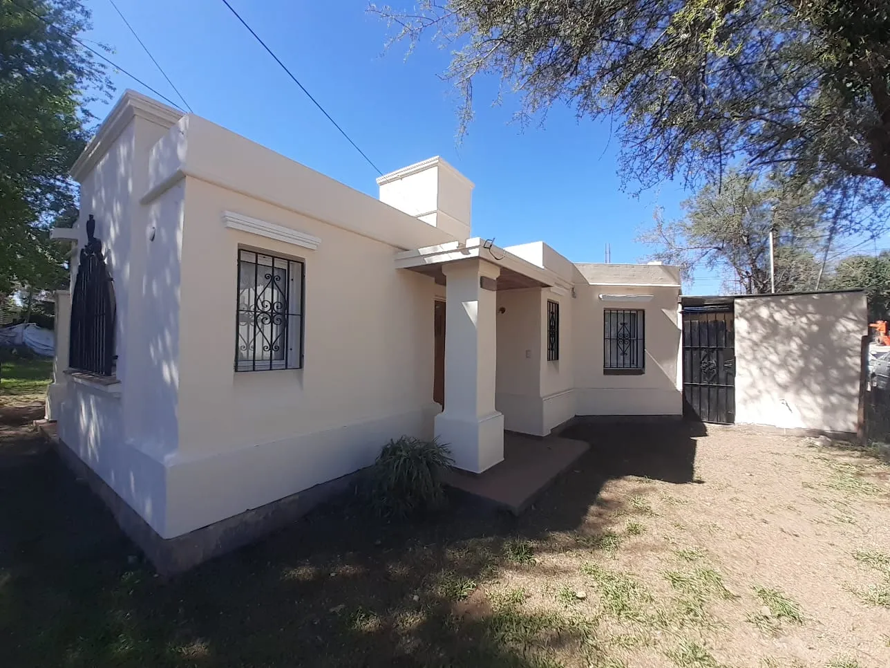 Villa Rivera Indarte - 20 mts. Bodereau