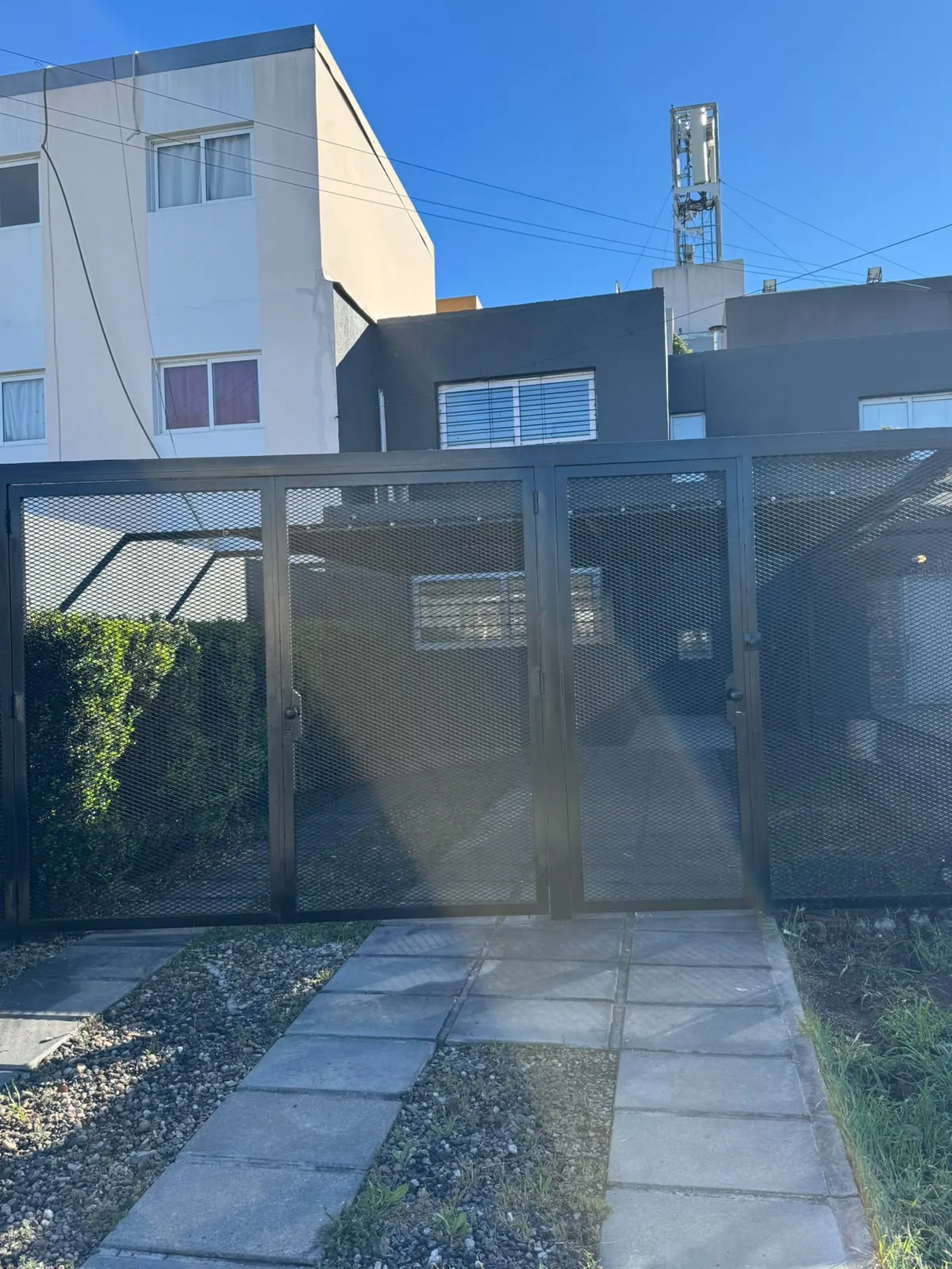 Hermoso Duplex a metros del Dino de Rodriguez Del busto