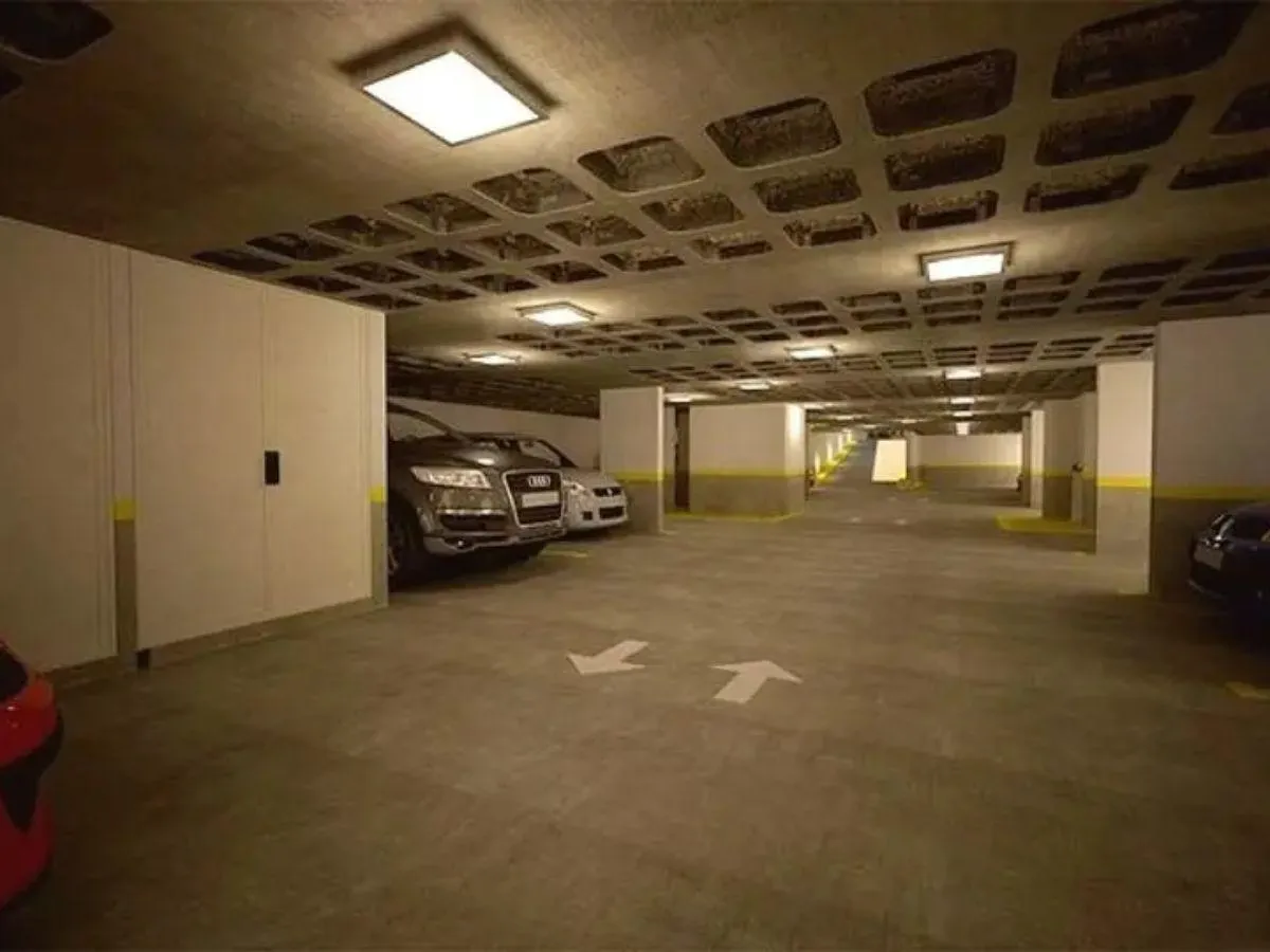 ALQUILER | Cochera con Seguridad 24 hs. en el edificio Opera Plaza en NUEVA CÓRDOBA