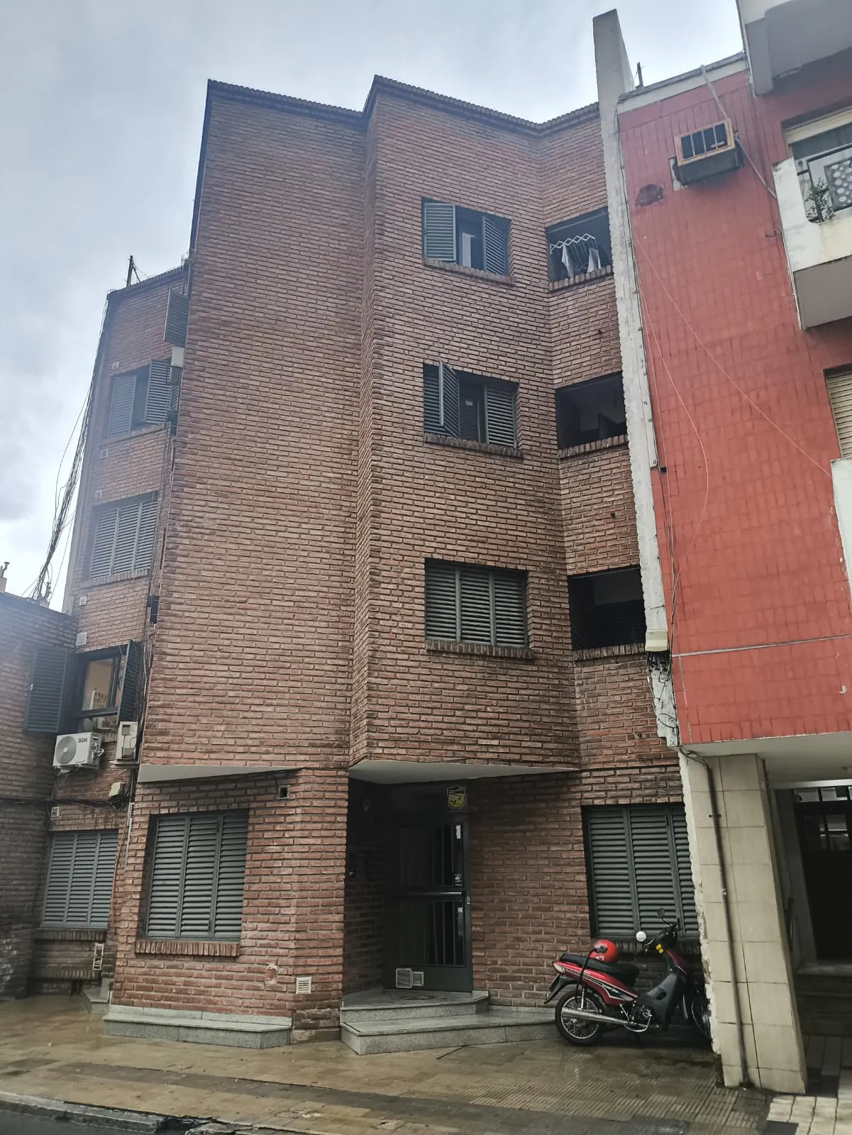 CORONEL OLMEDO 123 A METROS DE AV COLON