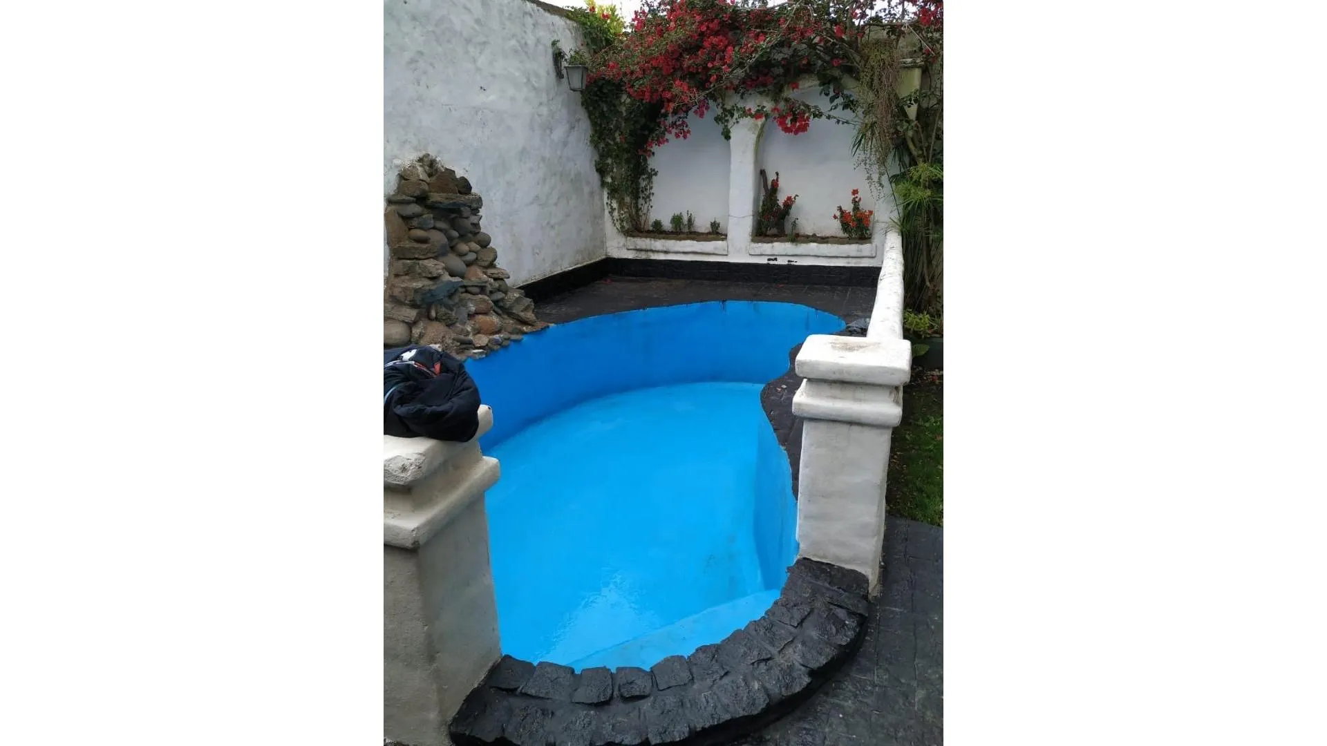 ALQUILER PARA OCHO PERSONAS ZONA CAISAMAR