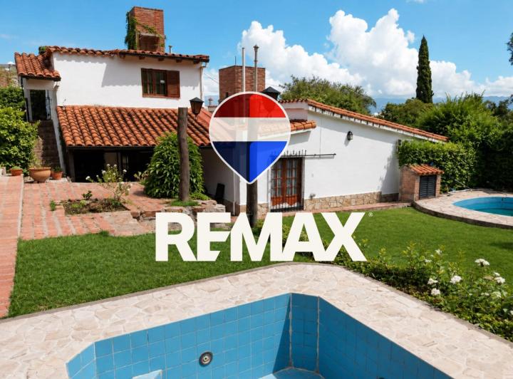 Casa · 505m² · 8 Ambientes · 3 Cocheras
