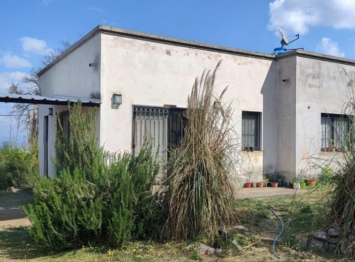 Casa · 73m² · 3 Ambientes · 1 Cochera