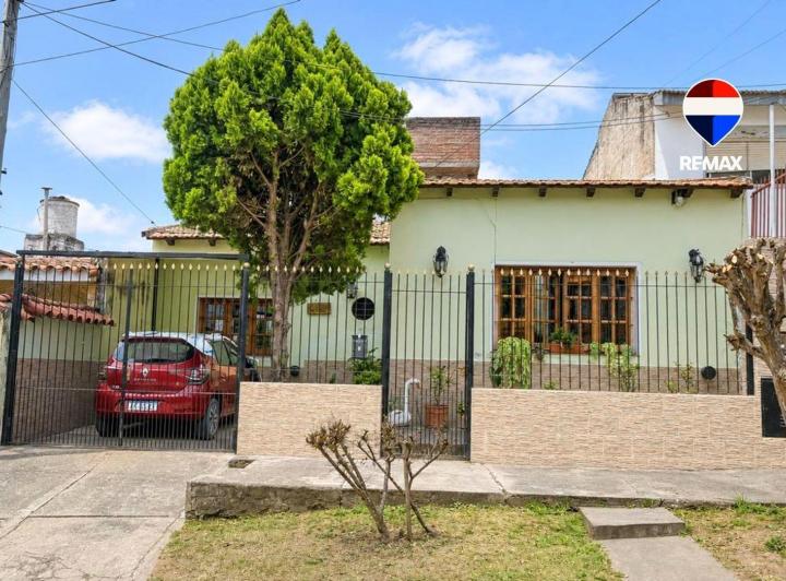 Casa · 150m² · 3 Ambientes · 1 Cochera