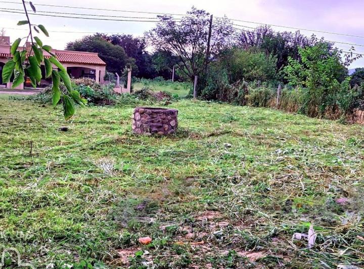 Terreno · 1055m²