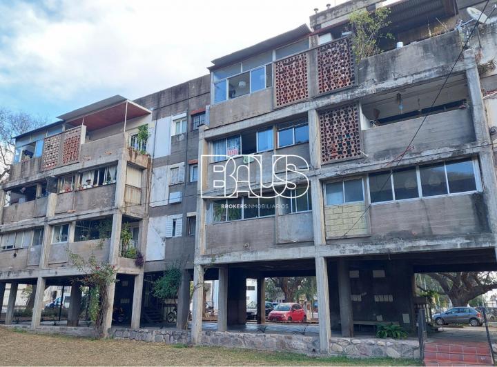 Departamento · 60m² · 4 Ambientes · 2 Cocheras