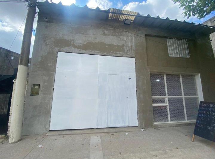 Bodega-Galpón · 101m²