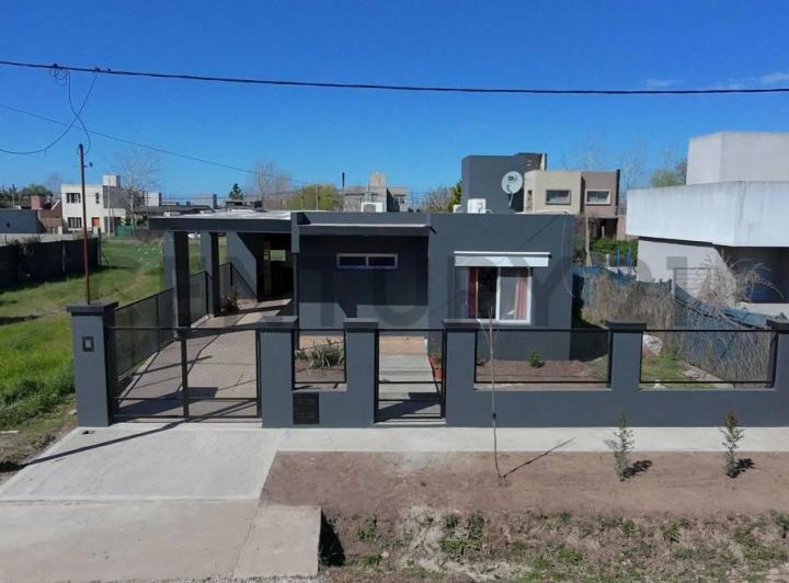 Casa · 60m² · 3 Ambientes · 1 Cochera