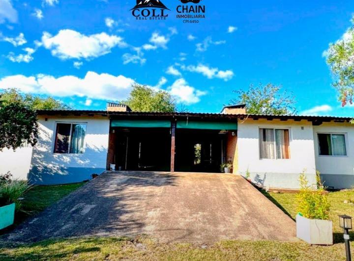 Casa · 224m² · 5 Dormitorios · 3 Cocheras