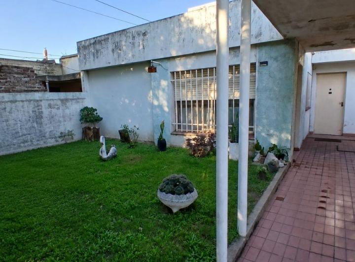 Casa · 134m² · 4 Ambientes · 2 Cocheras