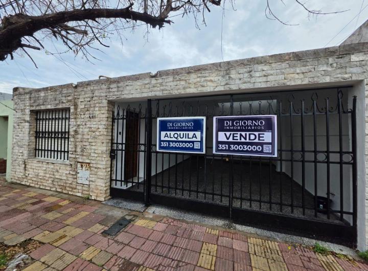 Casa · 150m² · 6 Ambientes · 2 Cocheras