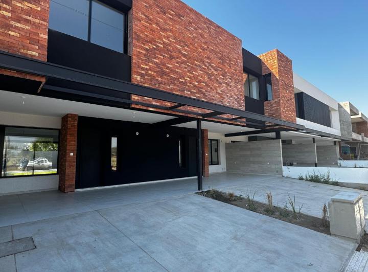 PH · 180m² · 5 Ambientes · 2 Cocheras
