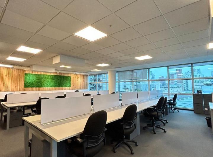 Oficina comercial · 280m²