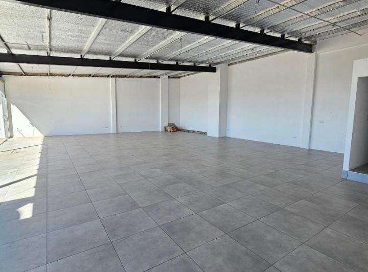 Local comercial · 144m² · 1 Ambiente