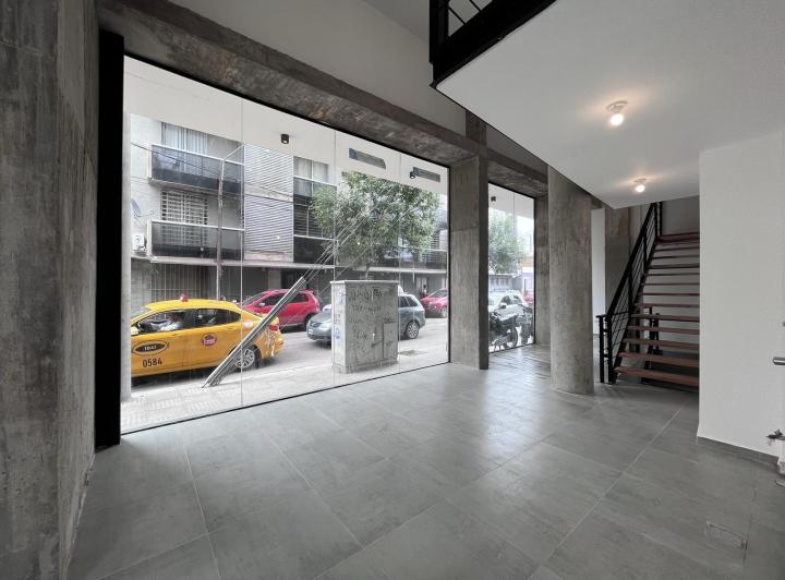 Local comercial · 104m²