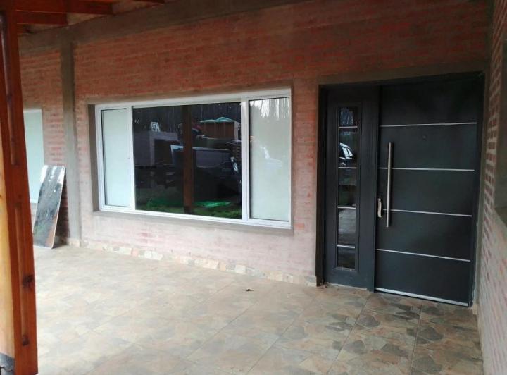 Casa · 240m² · 5 Ambientes · 1 Cochera