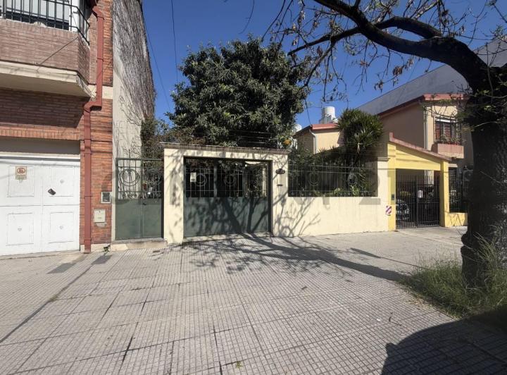 Terreno · 141m² · 4 Ambientes