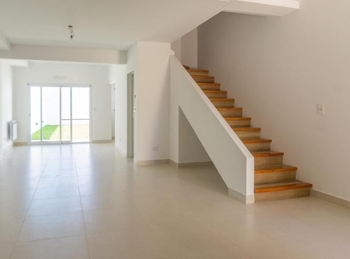 PH · 151m² · 5 Ambientes · 1 Cochera