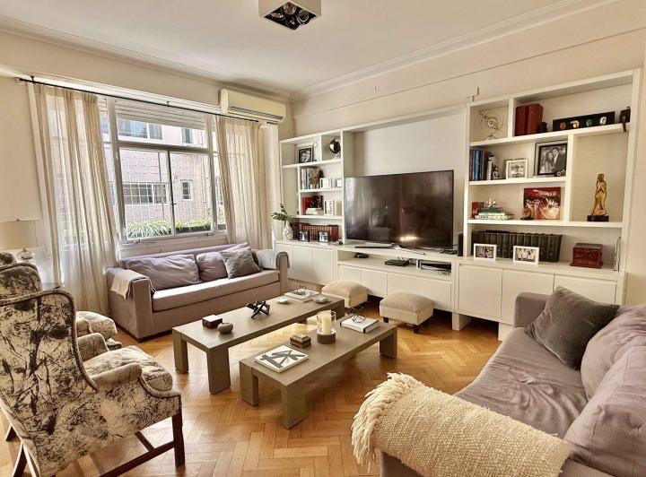 Departamento · 172m² · 4 Ambientes · 1 Cochera