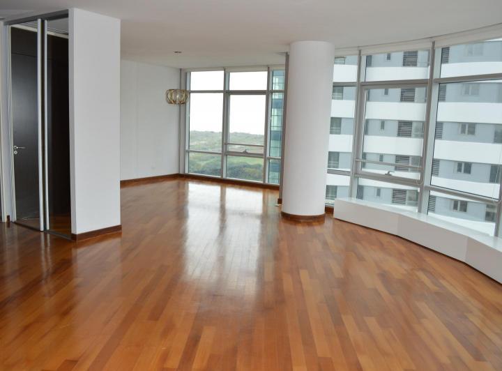 Departamento · 153m² · 3 Ambientes · 1 Cochera