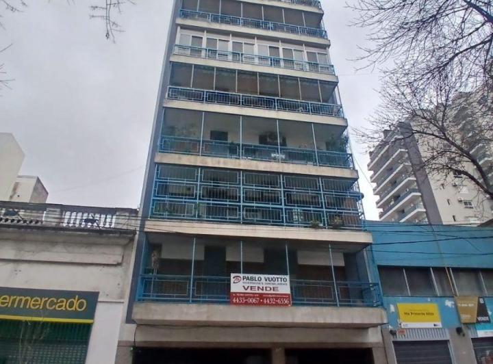 Departamento · 98m² · 4 Ambientes · 1 Cochera