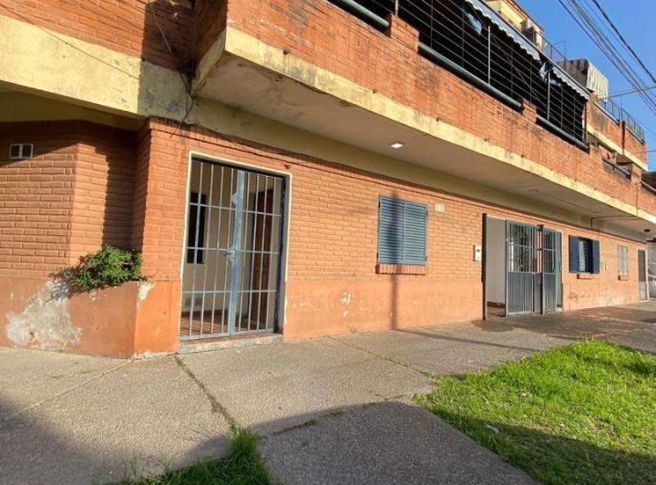 Departamento · 70m² · 4 Ambientes · 1 Cochera