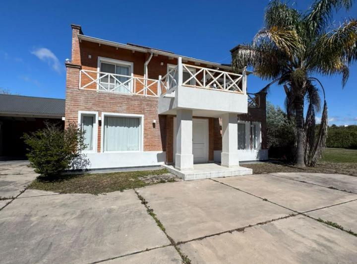 Departamento · 180m² · 5 Ambientes