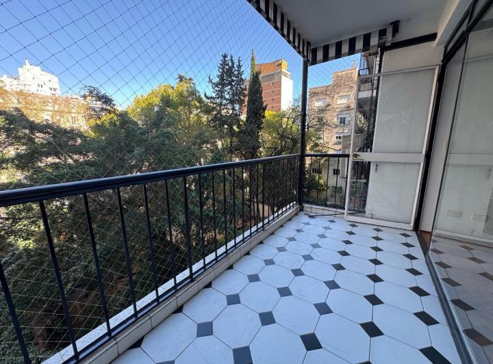 Departamento · 155m² · 5 Ambientes · 1 Cochera