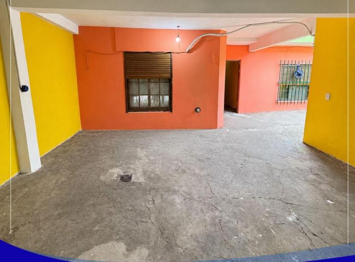 Casa · 120m² · 5 Ambientes · 3 Cocheras