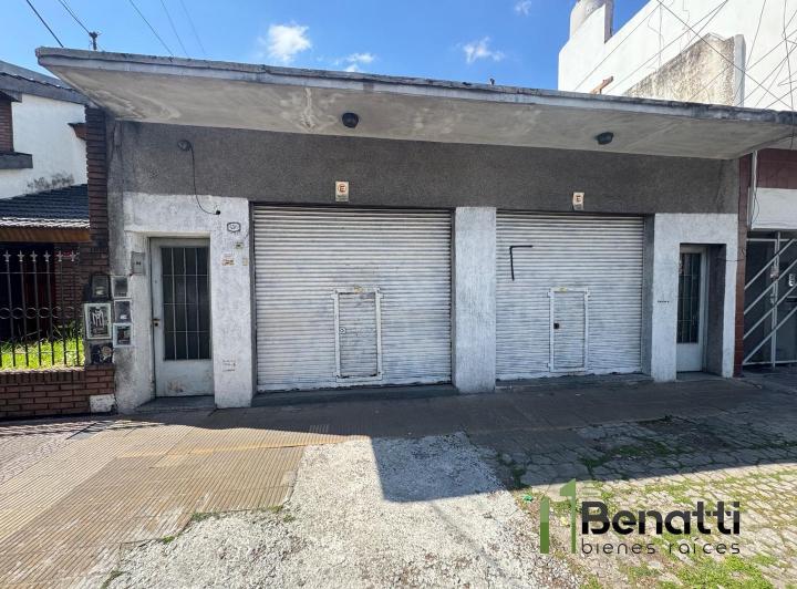 Casa · 80m² · 2 Ambientes · 1 Cochera
