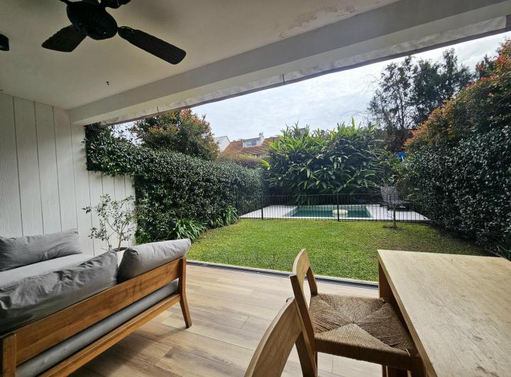 Casa · 136m² · 4 Ambientes · 2 Cocheras