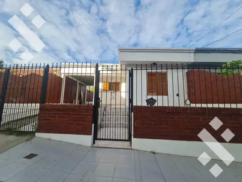 Casa en Alquiler en Neuquén, Confluencia