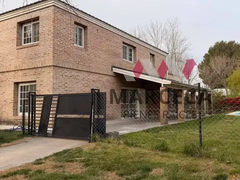 Casa en Alquiler en Neuquén, Confluencia