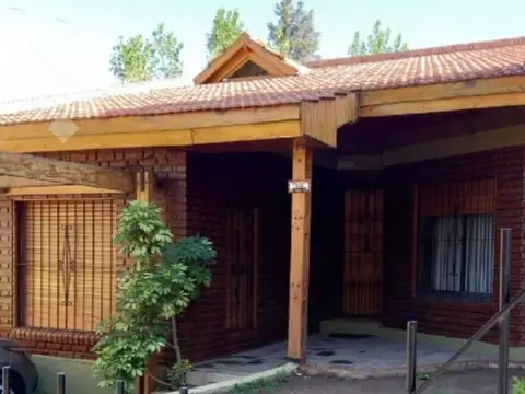 Casa en Venta en Neuquén, Confluencia