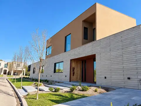 Casa en Venta en Vistalba, Luján de Cuyo