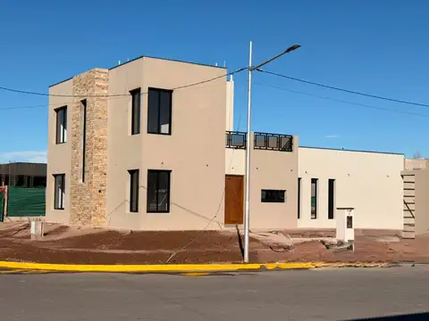 Casa en Venta en Mayor Drummond, Luján de Cuyo