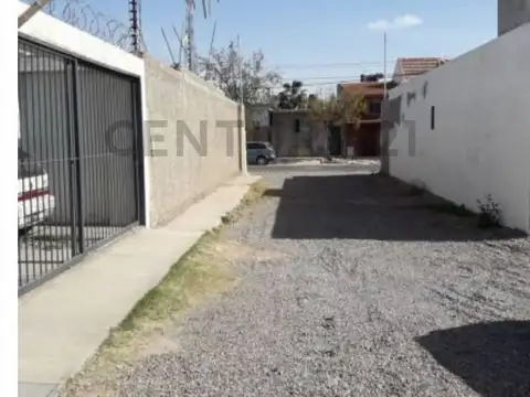 Campo en Venta en Maipú, Mendoza