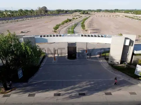 Terreno en Venta en Villa Nueva de Guaymallen, Guaymallén