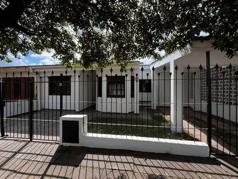 Casa en Venta en Los Robles, Córdoba
