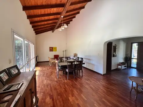 Casa en Alquiler en Fisherton, Rosario