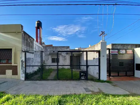 Galpón en Venta en Las Heras, Rosario