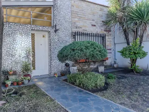Casa en Venta en Monte Castro, CABA